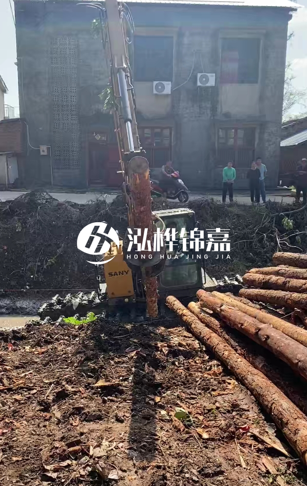 南昌河道清淤專業(yè)施工-履帶式挖機清理河道更方便嗎？