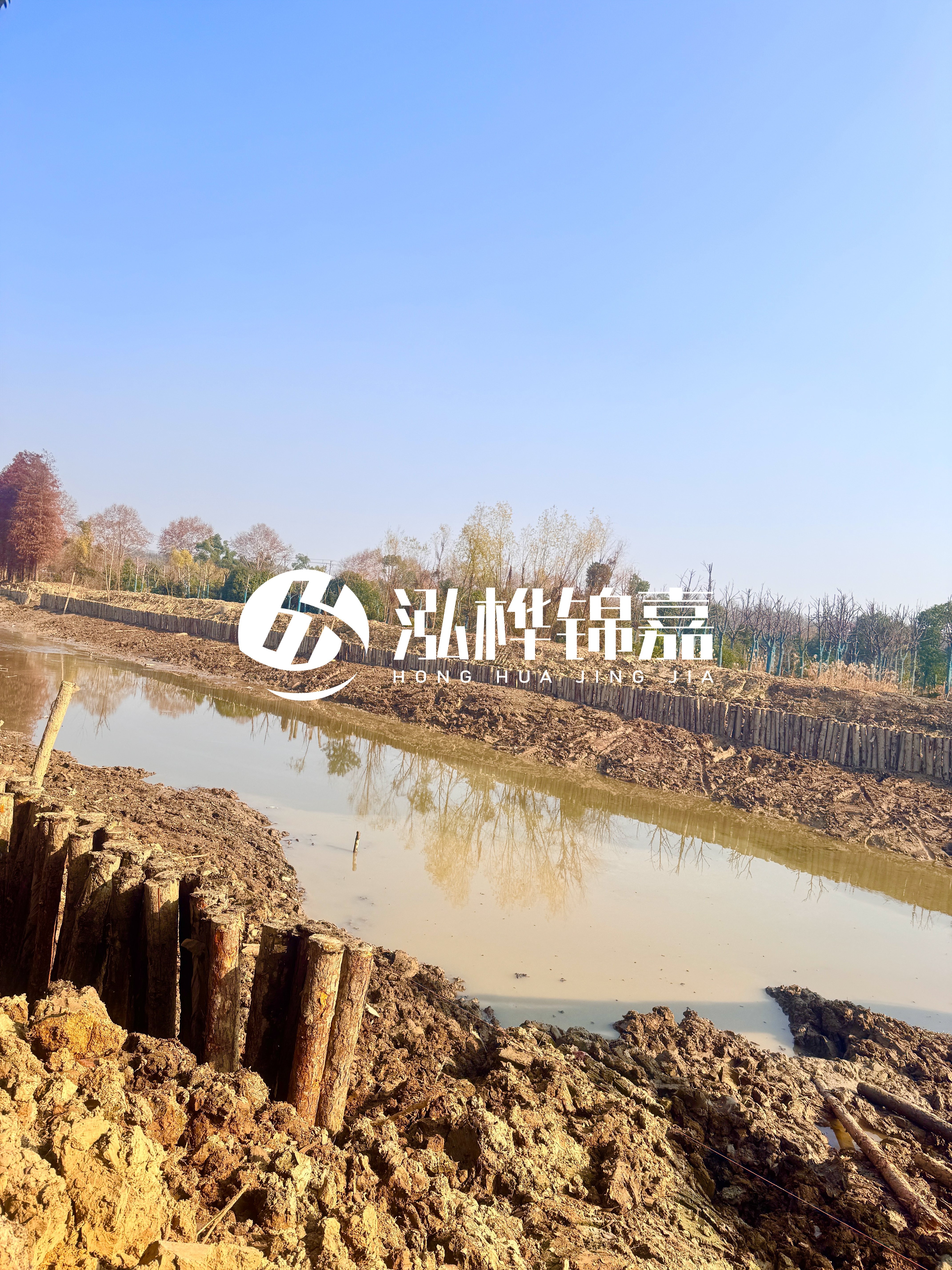 3米松木樁能承受多大重量？河道工程者必知！