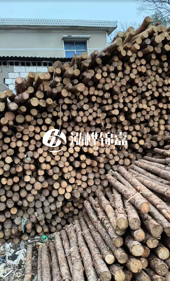 2米松木樁多少錢(qián)一根？7-10CM直徑價(jià)格是多少？