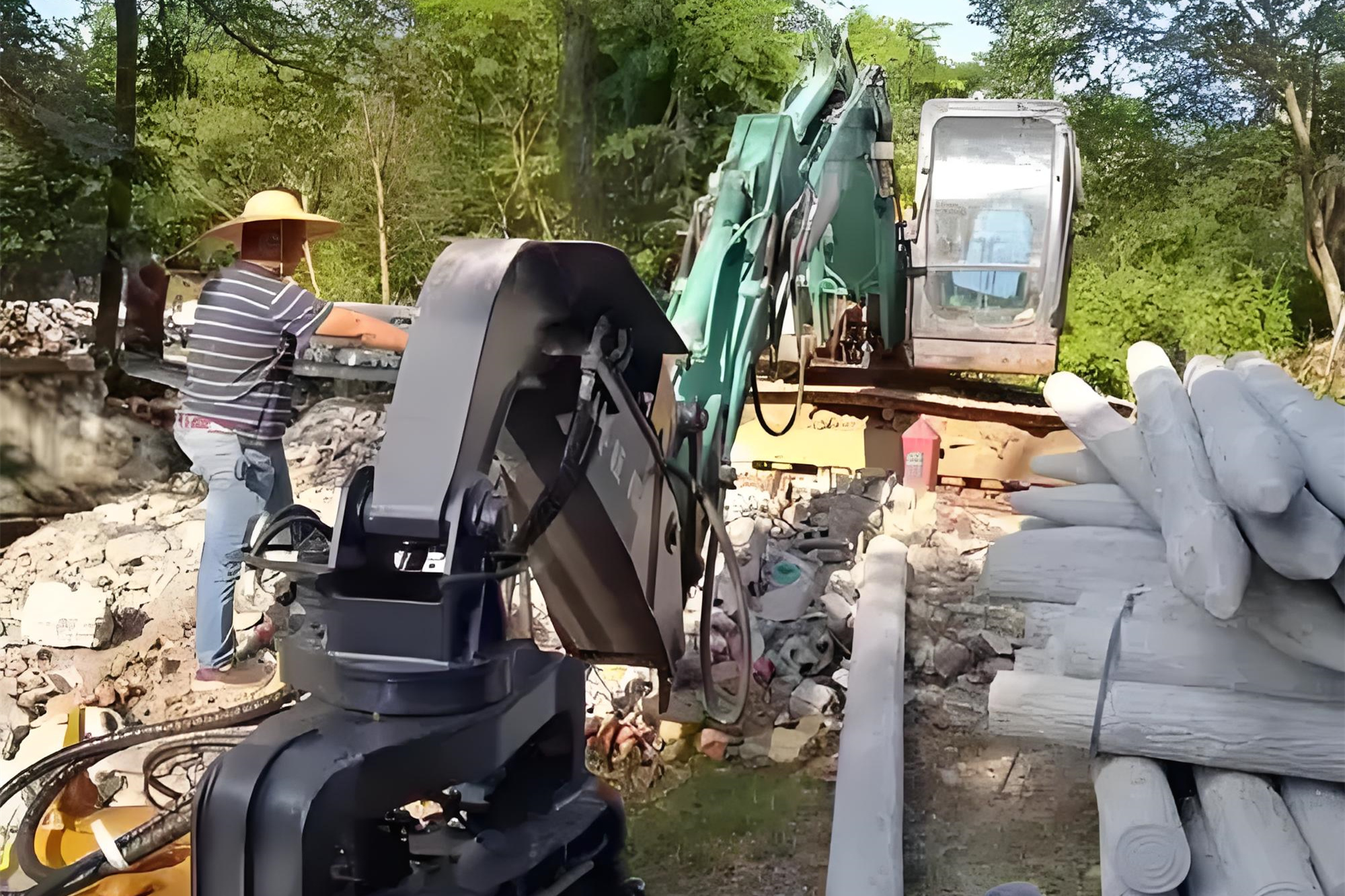 水泥樁批發(fā)廠家泓樺錦嘉-水泥仿木樁多少錢一根？