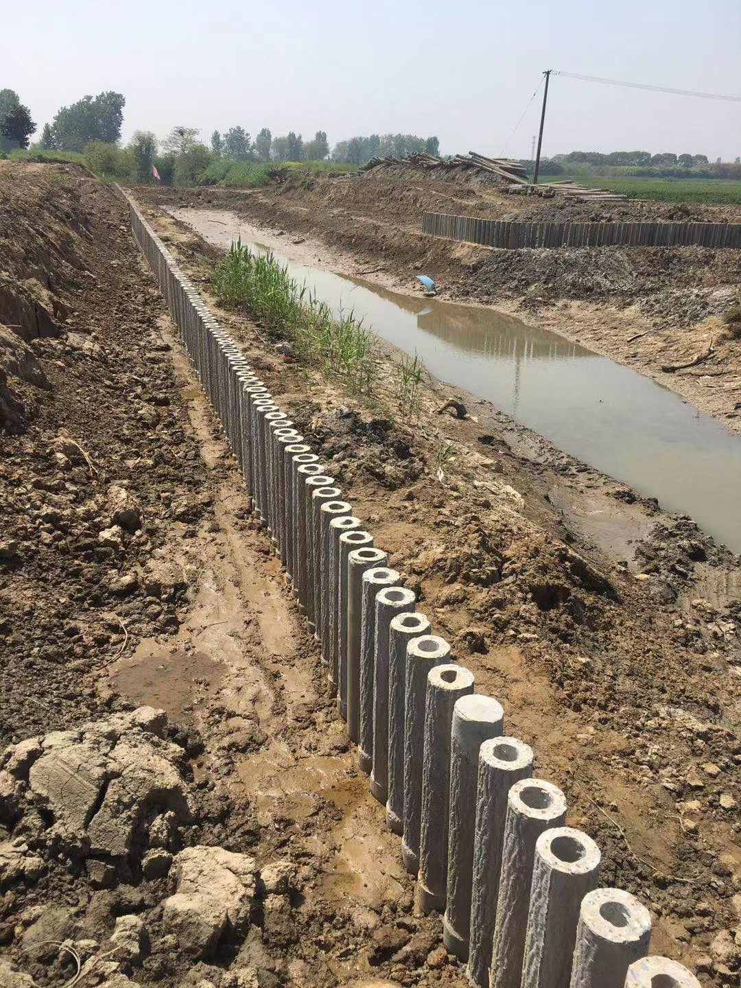 水泥仿木樁廠家泓樺錦嘉 - 混凝土圓樁施工前需要做試樁嗎？