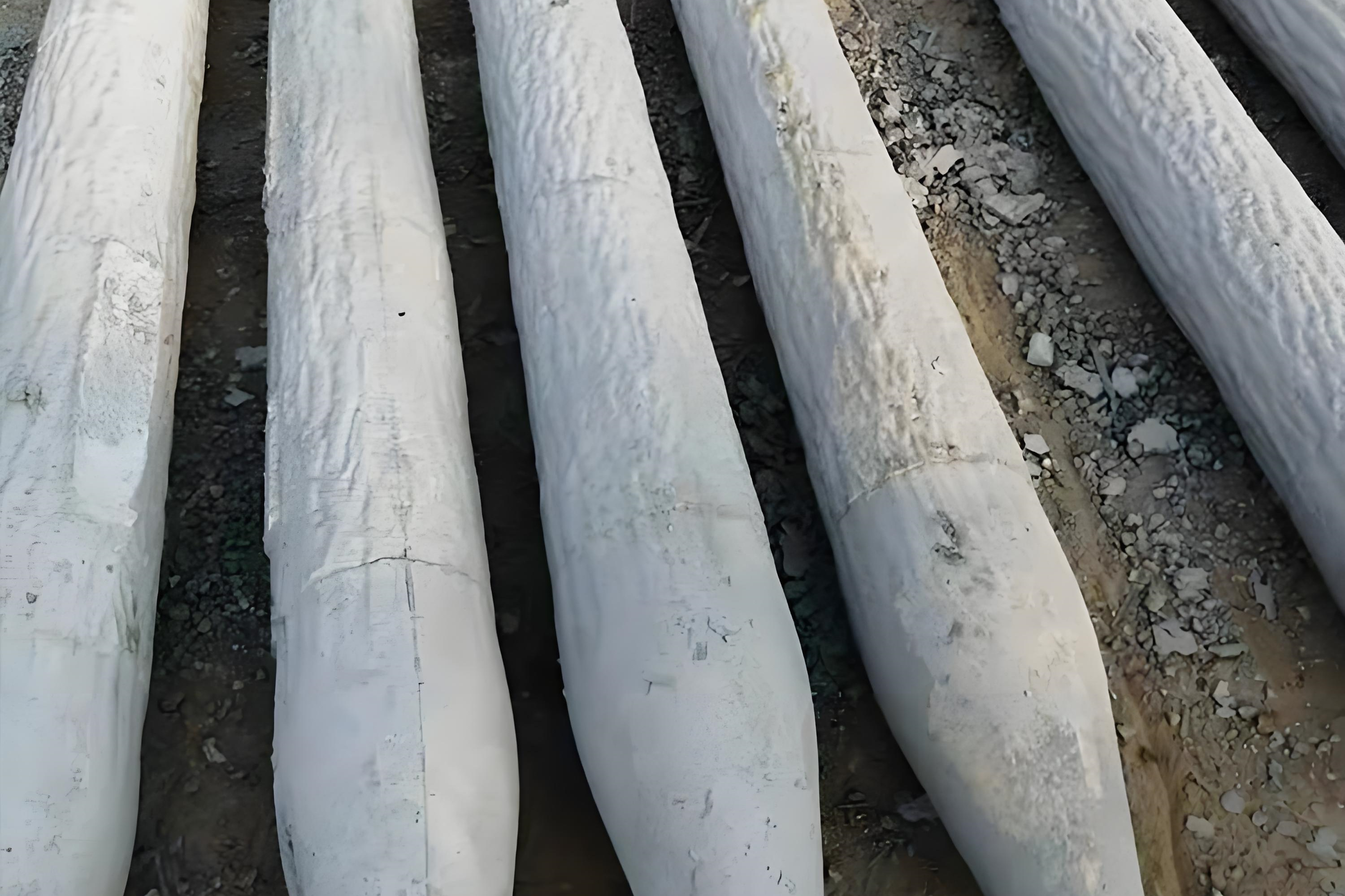 水泥仿木樁施工隊泓樺錦嘉-水泥圓樁相比方樁有哪些施工優(yōu)勢？